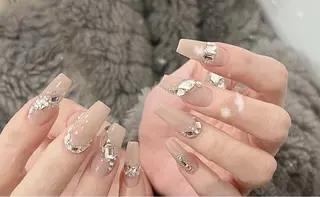 ネイル KARI ネイルサロンのネイルデザイン