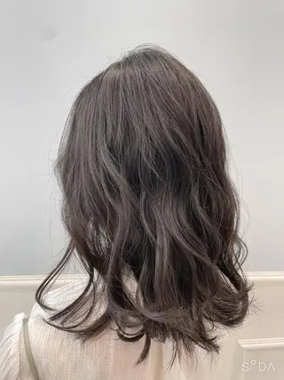 ミディアム 透明感カラー/ブリー チ✨駒場　笙のヘアスタイル