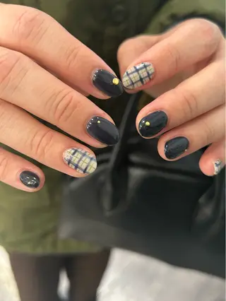 ネイル Yarm As Etel ..のネイルデザイン