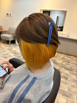 ショート カラー ヘアカラー&縮毛矯正 STAR☆RIVERのヘアスタイル