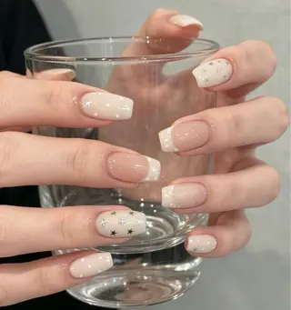 ネイル Lynn_ Nailのネイルデザイン