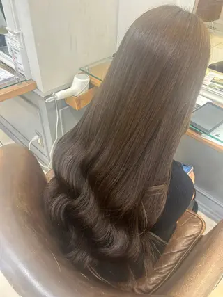 カラー 韓国ヘアー🇰🇷 MIWAのヘアスタイル