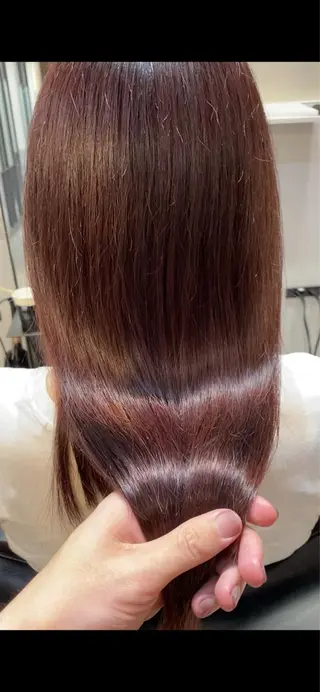 セミロング カラー 【透明感、艶髪】西村 有司のヘアスタイル