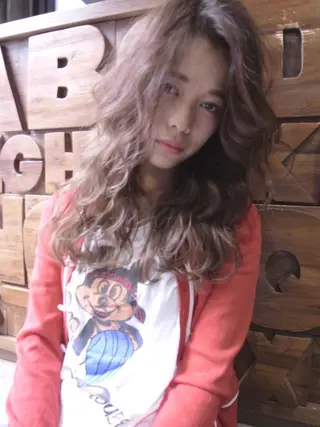 ロング カラー 北條 優輝のヘアスタイル