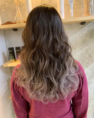 ロング カラー 天野 開のヘアスタイル