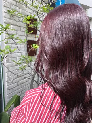 ロング カラー あだち ゆかのヘアスタイル