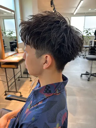 メンズ 保立/フェザーパーマ /メンズカット千葉のヘアスタイル