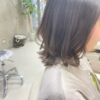 ミディアム カラー 坂本 沙也加のヘアスタイル