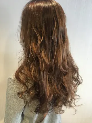 カラー 【mokuオーナー】 ちはるのヘアスタイル