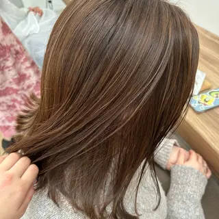 カラー 渡邊 玲来のヘアスタイル