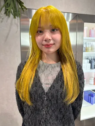 ロング カラー ヘアアレンジ iona/ハイトーン /ネイルのネイルデザイン
