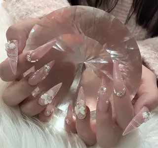 ネイル LoaChaton kaeのネイルデザイン