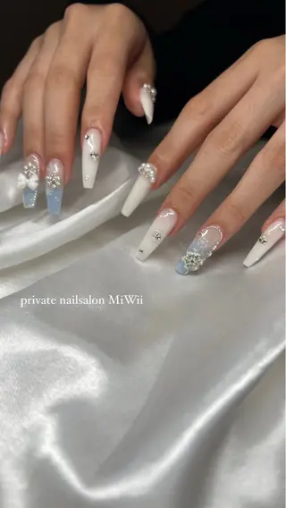 ネイル 𝐧𝐚𝐢𝐥 𝐌𝐢𝐖𝐢𝐢のネイルデザイン