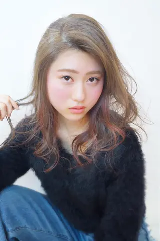 ミディアム カラー パーマ 小島 脩のヘアスタイル