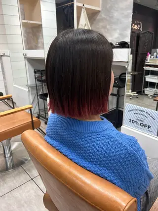 ショート カラー ヘアアレンジ インナー×縮毛矯正 ピンクカラー澤井里菜のヘアスタイル