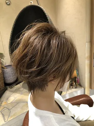 ショート カラー パーマ ヘアアレンジ 新宿のパーマ職人/ メンズパーマ/石見のヘアスタイル