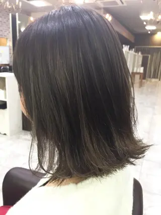 ミディアム くせ毛×ショート 上岡勇祐のヘアスタイル