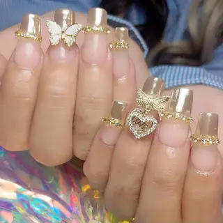 ネイル Feel ‪‪☺︎‬Yuriaのネイルデザイン