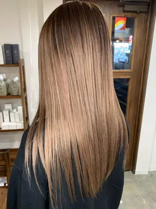 セミロング yoshihara yuukiのヘアスタイル