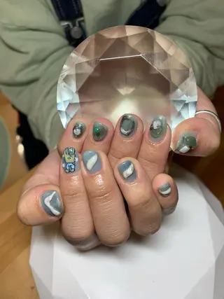 ネイル LAVISH nail salonのネイルデザイン
