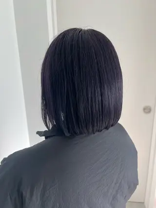 ミディアム カラー 暗髪🩶ラベンダー/ ブルー/ユウナ🤍のヘアスタイル