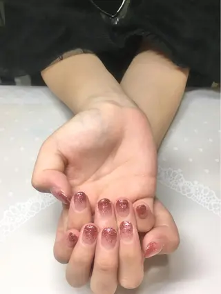 ネイル 新宿ネイルサロン ジェミディローサのネイルデザイン