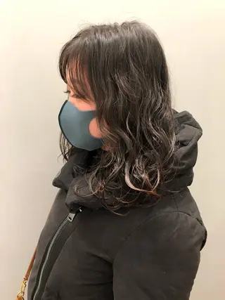 ミディアム 柏木 彩花のヘアスタイル