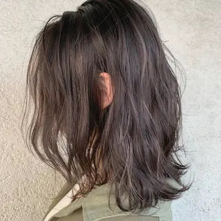ミディアム カラー パーマ 艶髪・酸性ストレート フリツのヘアスタイル