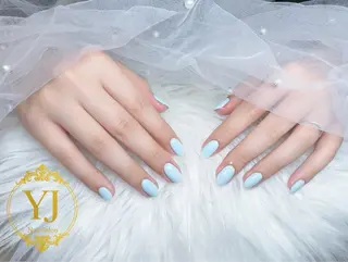 ネイル YJ Nail Salon所属・YJ Nail Yumiのネイルデザイン