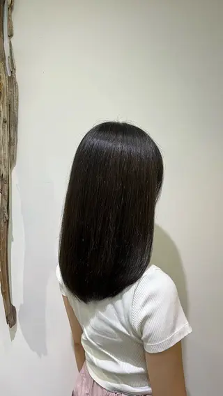 ミディアム カラー arte鈴木 ひなののヘアスタイル