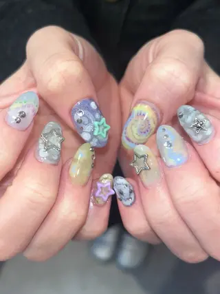 ネイル Mariris所属・BANSA ˖ ࣪⊹ 大阪 個性派 派手のネイルデザイン