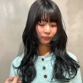 ロング カラー yuumi/大濠🪷 顔周り/ハイトーンのヘアスタイル