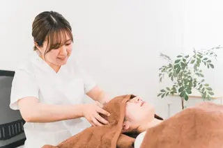 メンズ brow bar tokyo所属・brow bar tokyo【乃木坂】のエステ・リラクイメージ