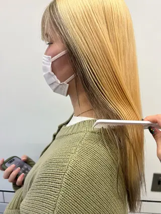 ロング 奥田 葵のヘアスタイル