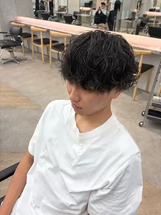 パーマ メンズ 🌀toa/波巻き✨ /メンズパーマ／栄のヘアスタイル