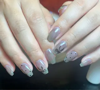 ネイル アトリエハーロウ sakuraのネイルデザイン