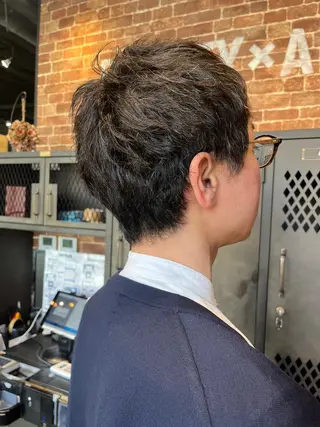 ミディアム カラー パーマ ヘアアレンジ メンズ キッズ ネイル マツエク・マツパ アイブロウ 久木原 ゆりのヘアスタイル