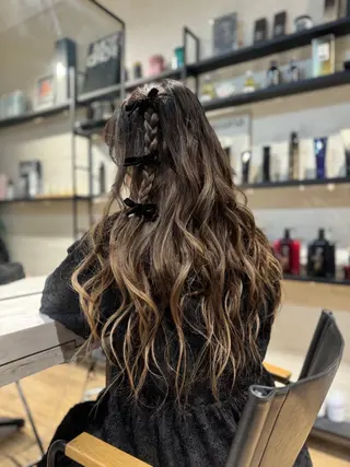 ヘアアレンジ 柳原 沙耶のヘアスタイル
