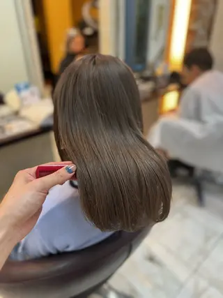 ミディアム ⭐️透け感カラー /齊藤容史⭐️のヘアスタイル