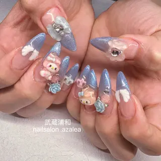 ネイル R inのネイルデザイン