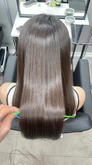 ロング CYNTHIADUE 店長| IRISUのヘアスタイル