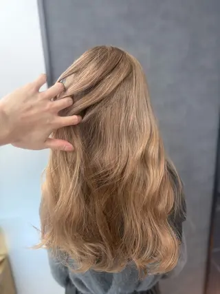 セミロング カラー 渋谷ブリーチカラー/ デザインカラー/優希のヘアスタイル