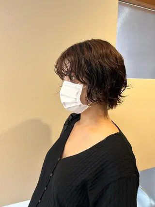 ミディアム パーマ 仁木 彩奈のヘアスタイル