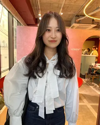ロング カラー レイヤーカット🍏 オリーブ/ののかのヘアスタイル