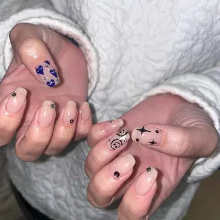 ネイル 細矢 咲花のネイルデザイン
