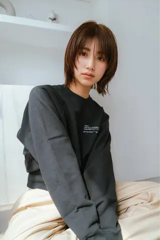 ショート YUJIN 似合わせメンズカットのヘアスタイル