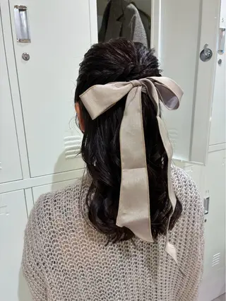 ロング ヘアアレンジ いなだ さくらのヘアスタイル
