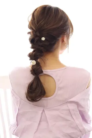 ロング ヘアアレンジ 榎戸 怜真のヘアスタイル