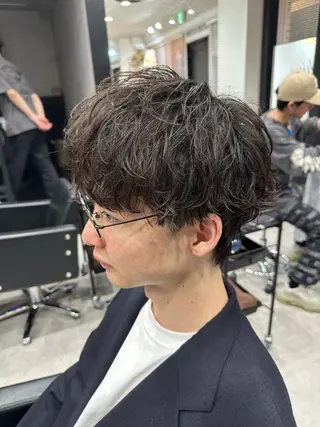 ショート パーマ メンズ ユウ🪄 パーマ指名No1のヘアスタイル
