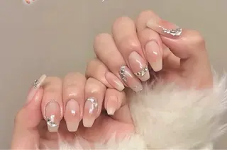 ネイル Lyna 池袋のネイルデザイン